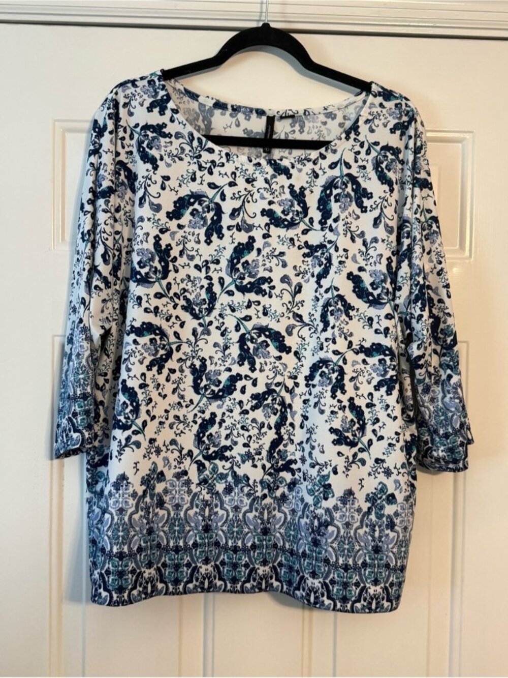 Blue and White Floral Scoop Neck Top